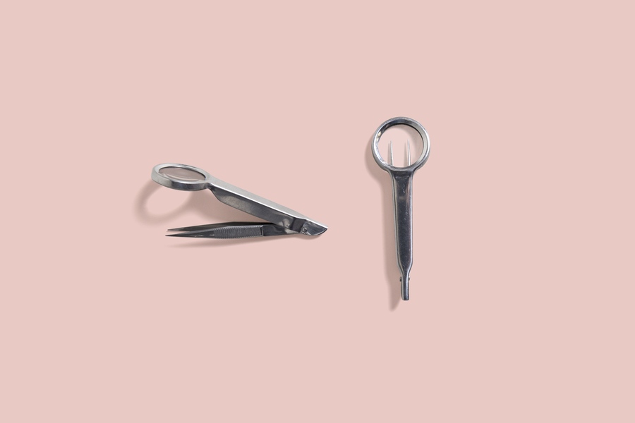 Magnifying glass tweezers